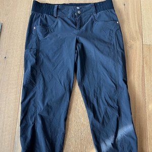 Title Nine size 10  Clamber Capri